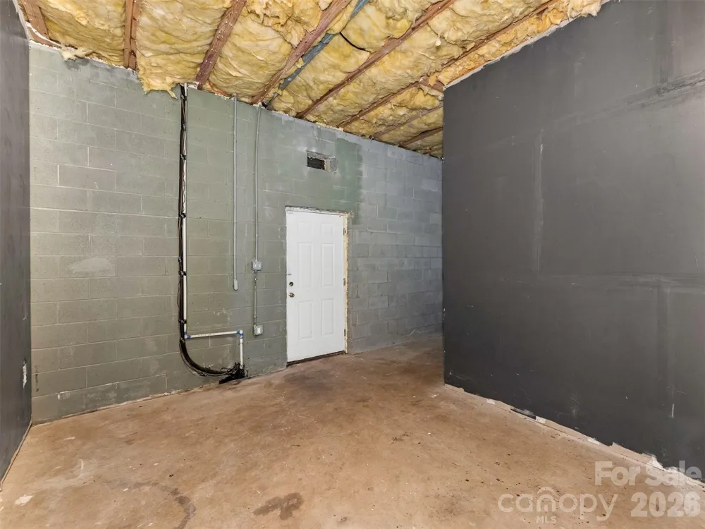 6238 King George Drive Charlotte, NC 28213