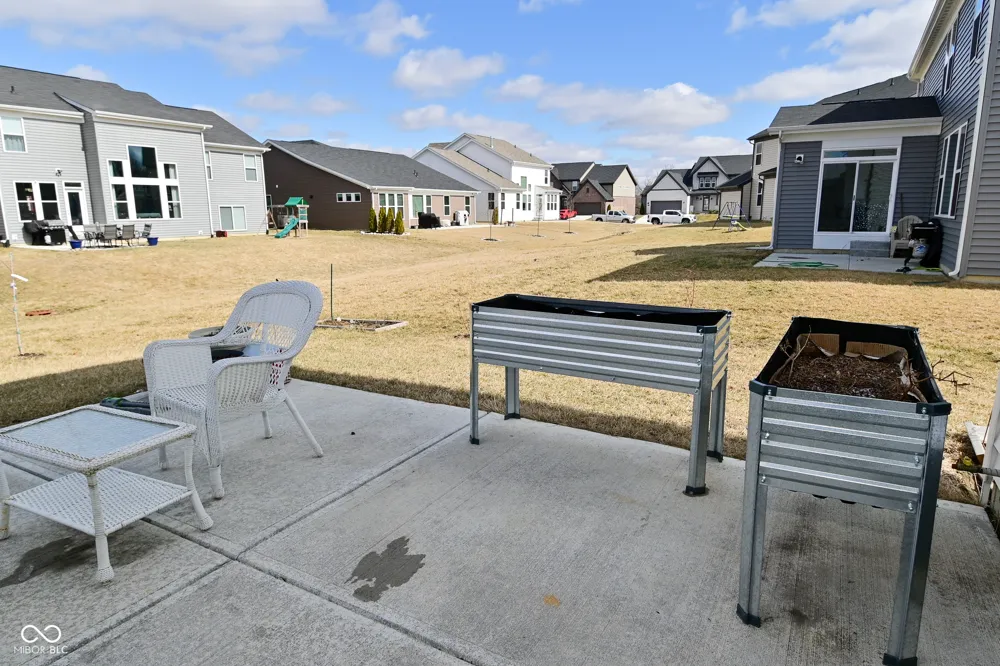9928 Deep Royal Way Indianapolis, IN 46239
