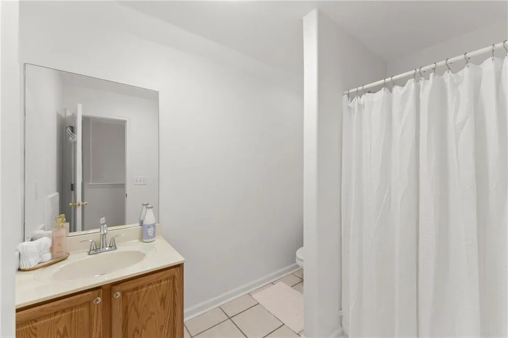 4552 Mulberry Fields Lane Auburn, GA 30011