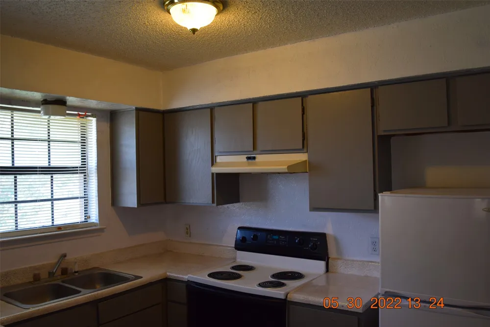 1705 Patricia Street Arlington, TX 76012