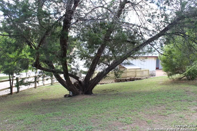 25160 TOUTANT BEAUREGARD RD San Antonio, TX 78255