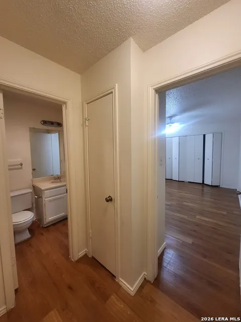 8907 EMERALD SPG San Antonio, TX 78250
