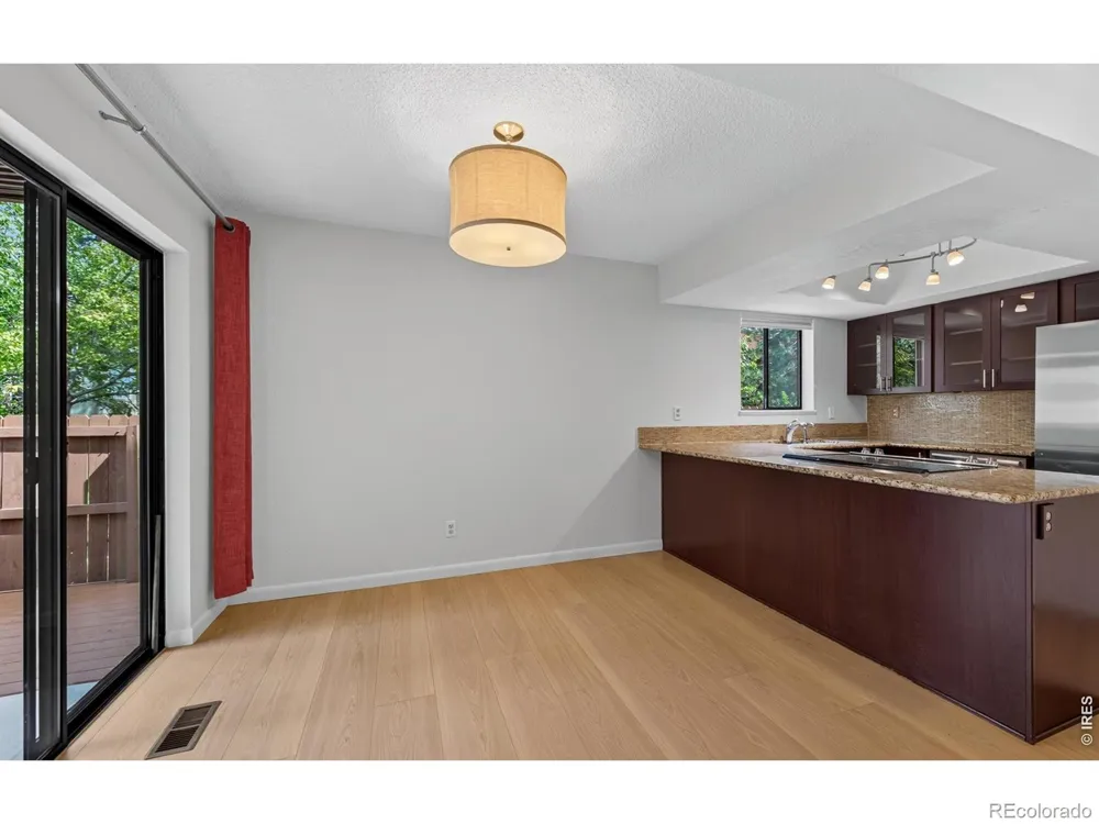 6217 Willow Lane Boulder, CO 80301