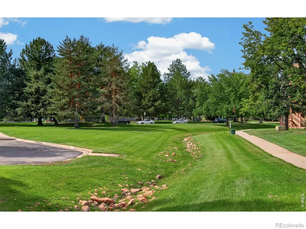 6217 Willow Lane Boulder, CO 80301