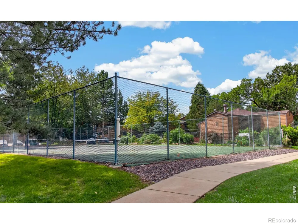 6217 Willow Lane Boulder, CO 80301