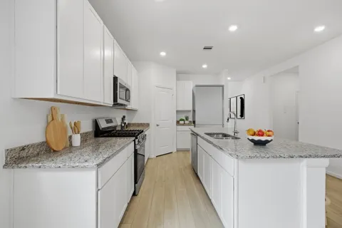 21807 Yellow Sunset Lane