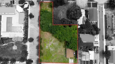 708 NW 2nd Ave