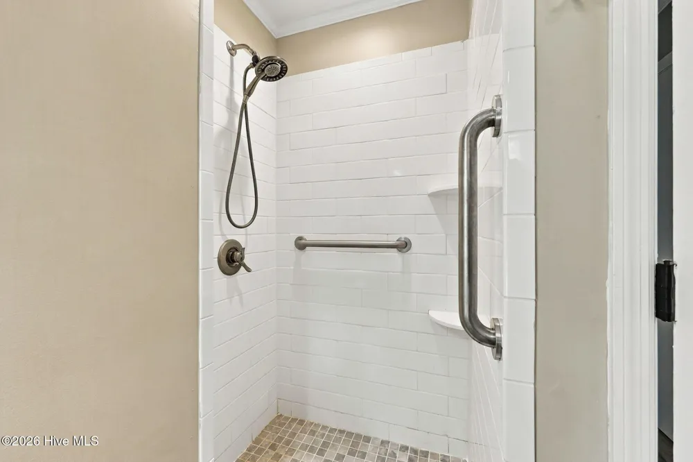 315 Holly Lane Newport, NC 28570