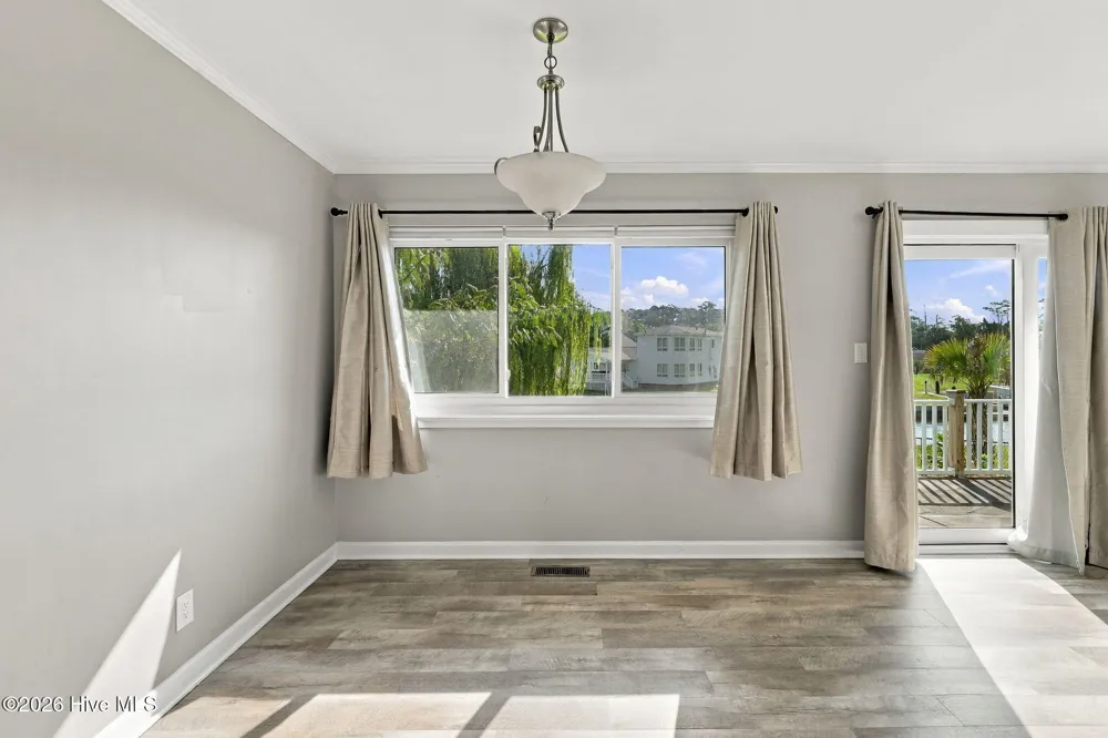 315 Holly Lane Newport, NC 28570