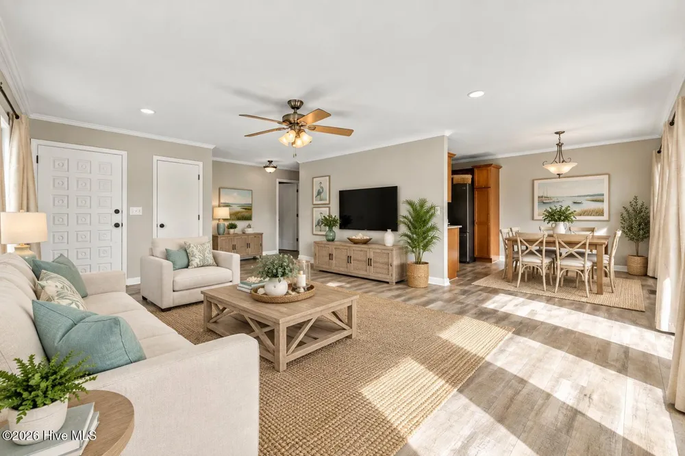 315 Holly Lane Newport, NC 28570