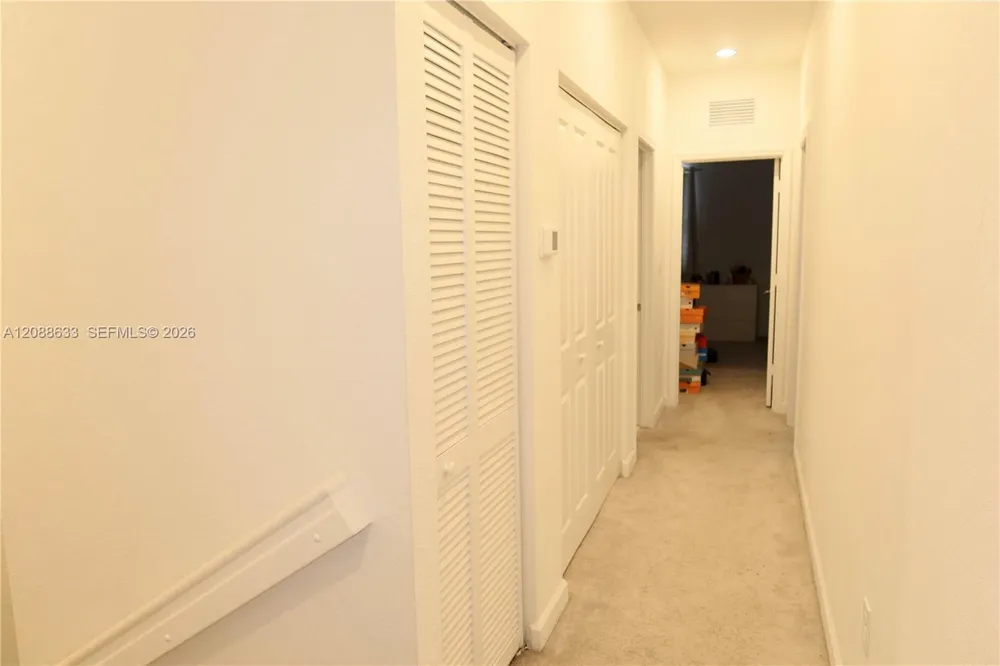 2663 SE 10th St Homestead, FL 33035