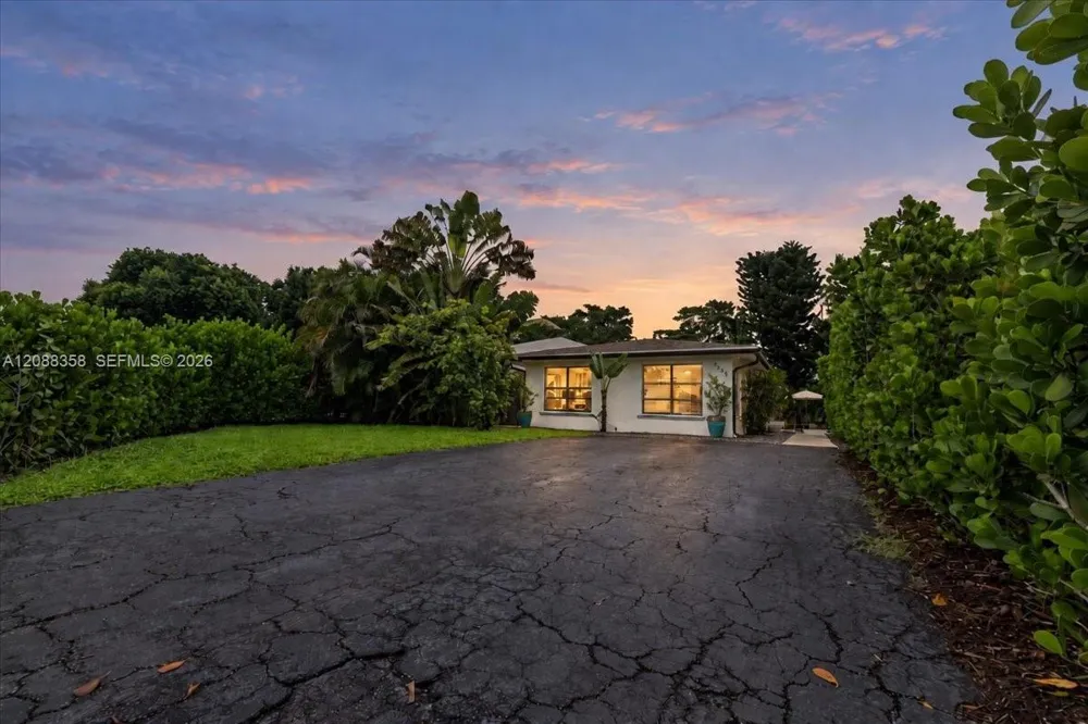 7540 Deuce Ln Lake Worth, FL 33467