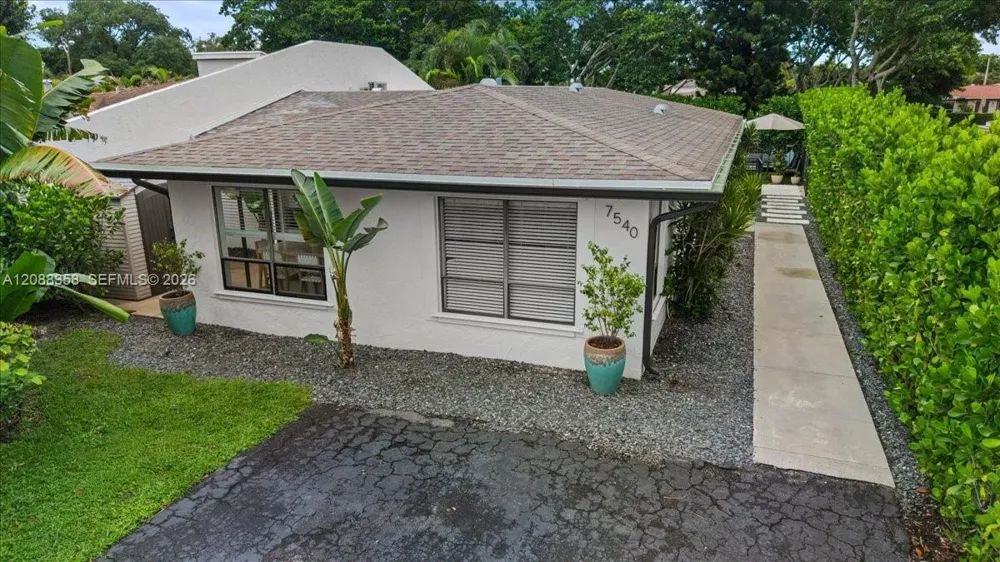 7540 Deuce Ln Lake Worth, FL 33467