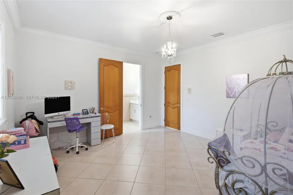Address Not Shown Miami, FL 33187