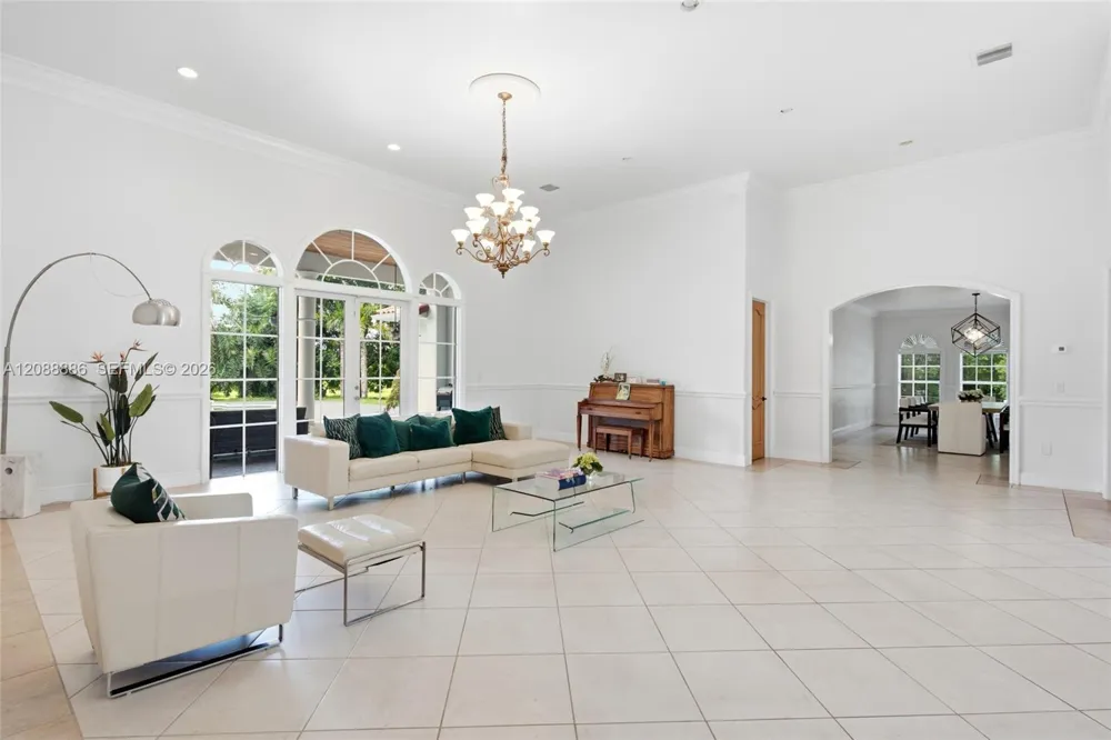 Address Not Shown Miami, FL 33187