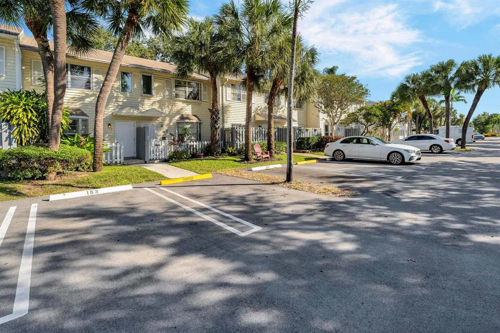 153 SW 3RD STREET Pompano Beach, FL 33060