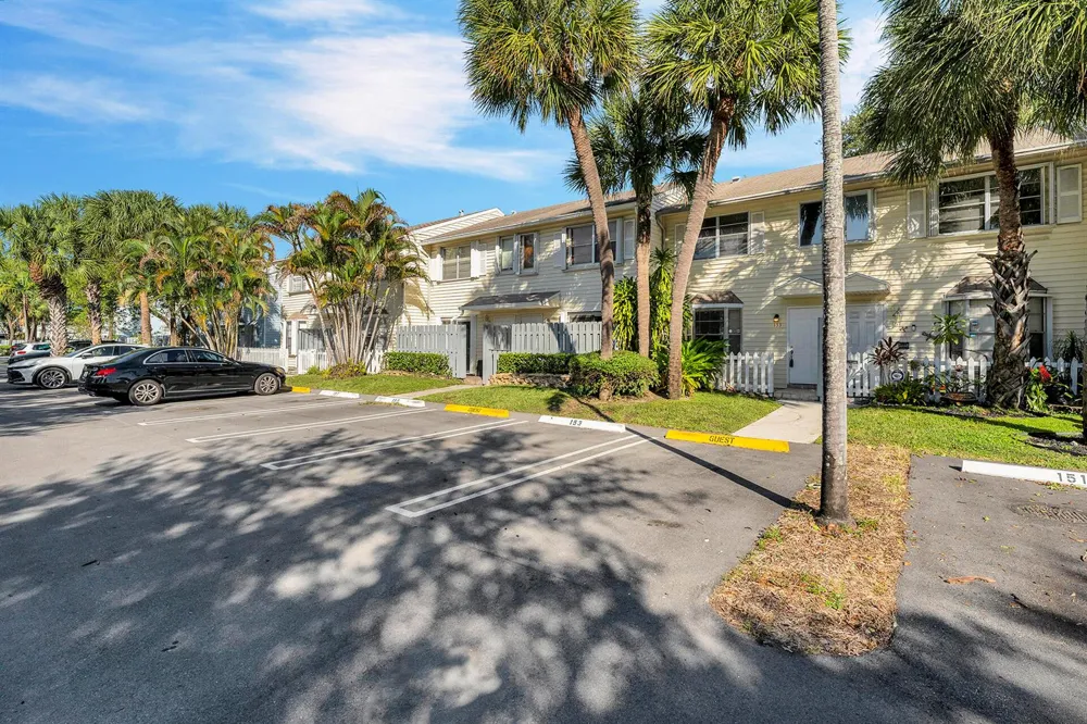 153 SW 3RD STREET Pompano Beach, FL 33060