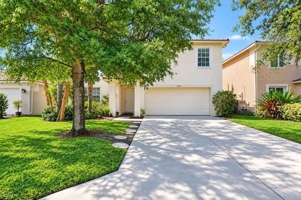 5349 MEADOWS EDGE #5349 Lake Worth, FL 33463