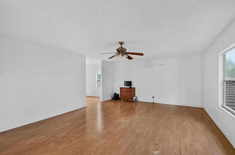 5349 MEADOWS EDGE #5349 Lake Worth, FL 33463