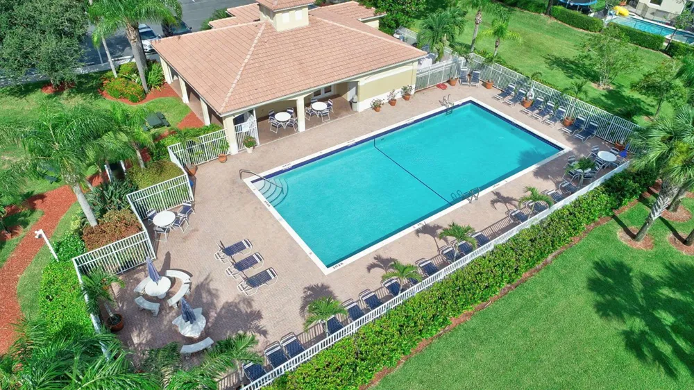 5349 MEADOWS EDGE #5349 Lake Worth, FL 33463