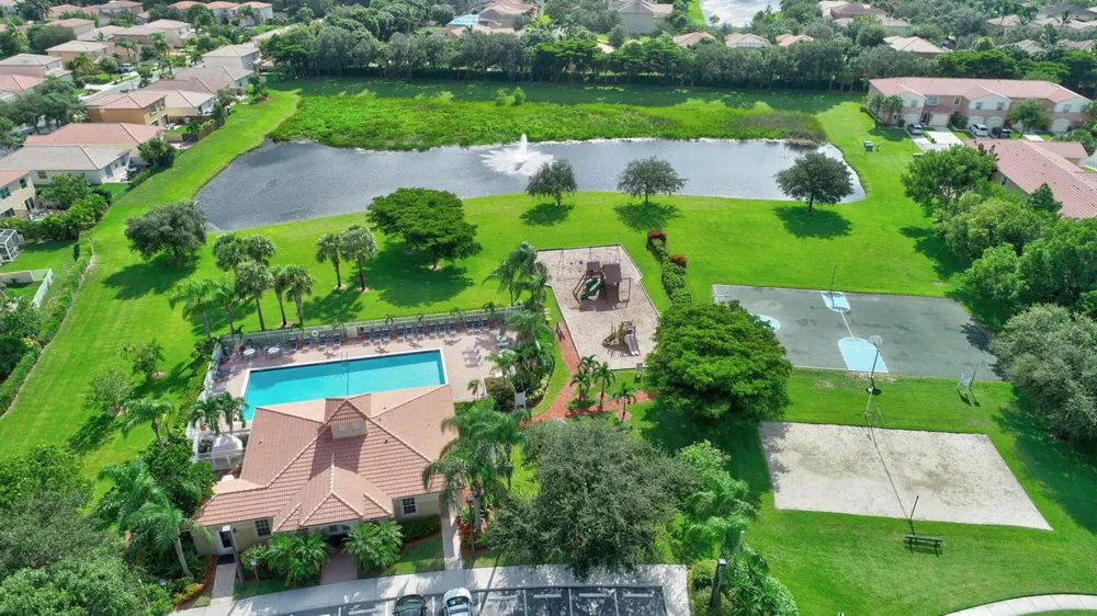 5349 MEADOWS EDGE #5349 Lake Worth, FL 33463