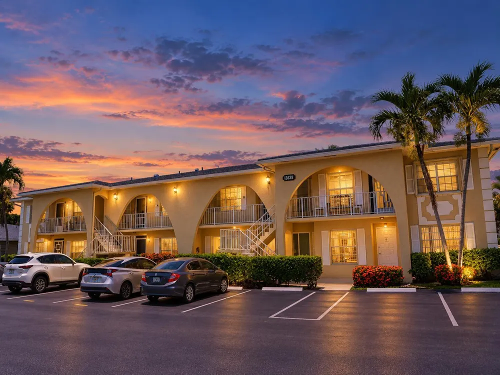 13638 VIA FLORA #D Delray Beach, FL 33484