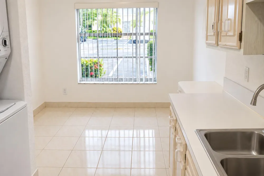 13638 VIA FLORA #D Delray Beach, FL 33484