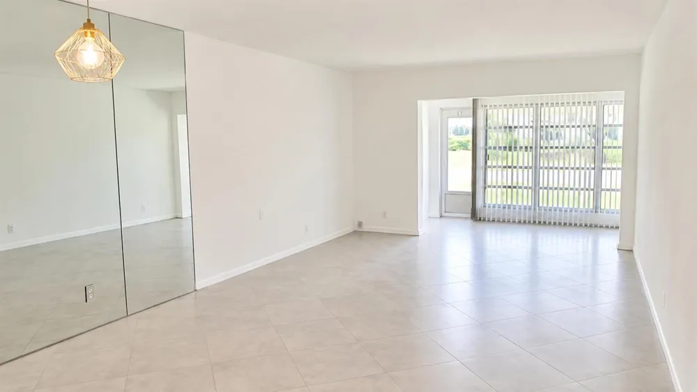 13638 VIA FLORA #D Delray Beach, FL 33484