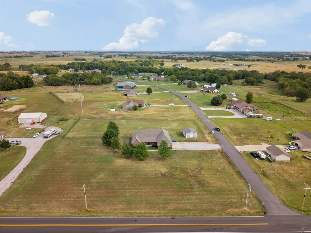 7990 S Country Lane Talala, OK 74080