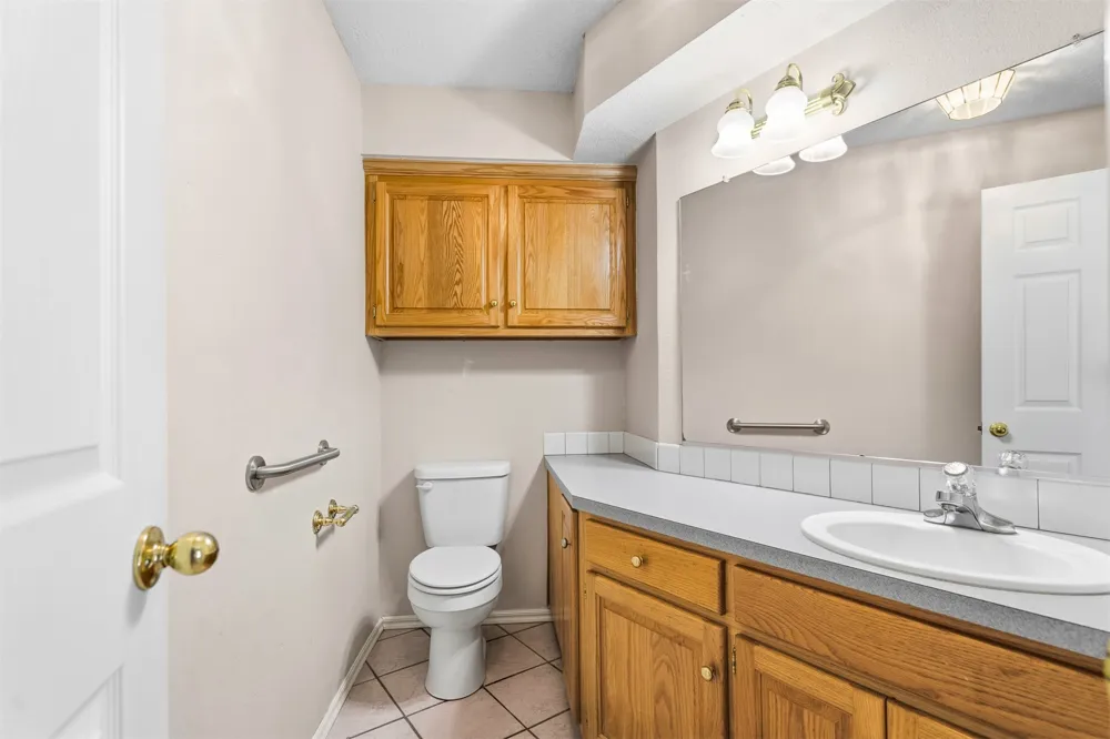 802 Forest Ardmore, OK 73401