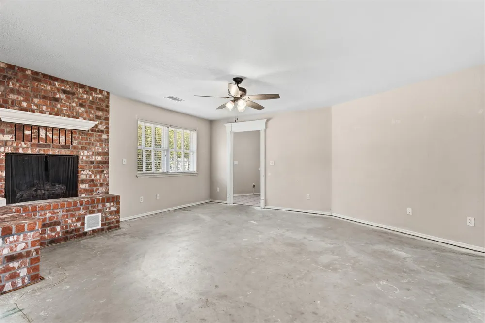 802 Forest Ardmore, OK 73401