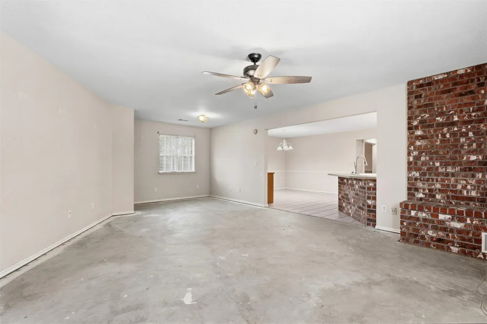 802 Forest Ardmore, OK 73401