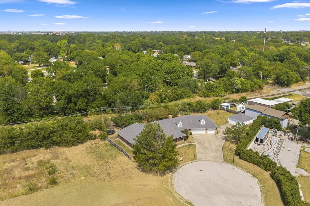 802 Forest Ardmore, OK 73401