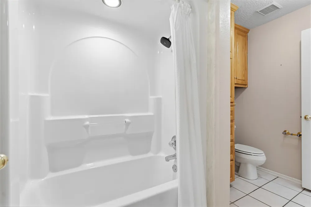 802 Forest Ardmore, OK 73401