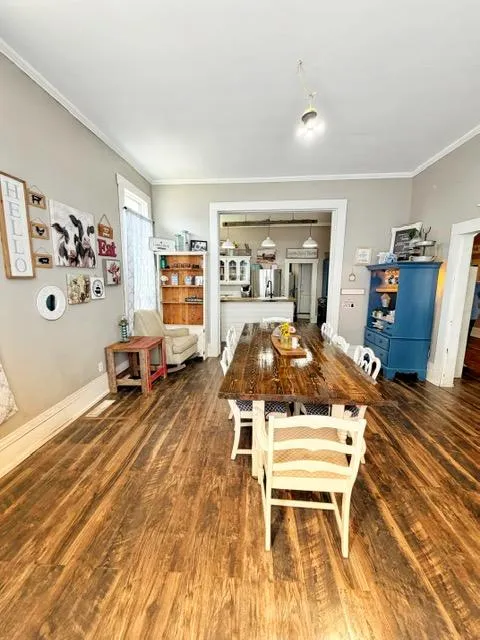 224 Oak Street Holdenville, OK 74848