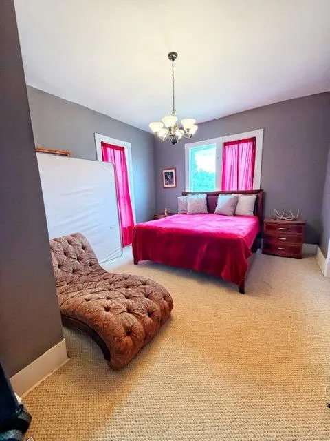 224 Oak Street Holdenville, OK 74848