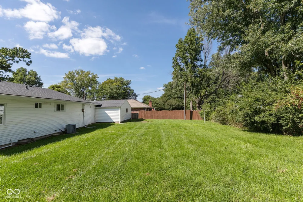 12065 Rooker Road Mooresville, IN 46158