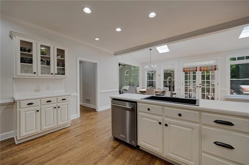 480 Abbeywood Drive Roswell, GA 30075