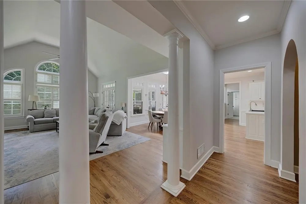 480 Abbeywood Drive Roswell, GA 30075