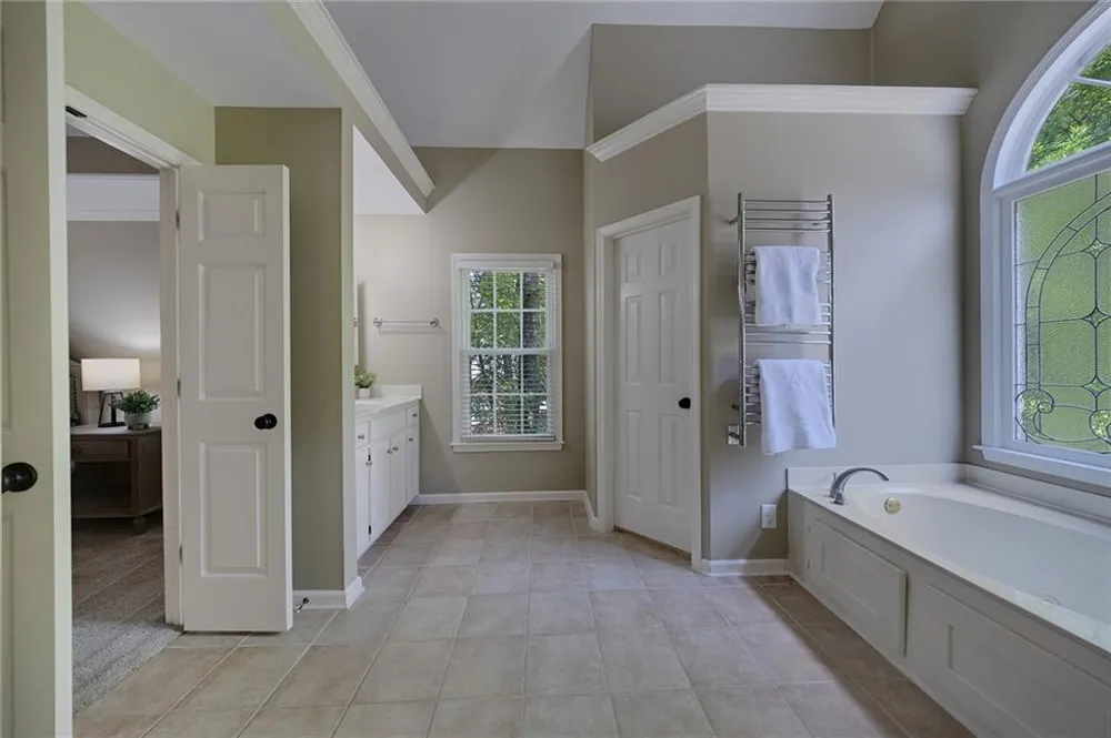 480 Abbeywood Drive Roswell, GA 30075