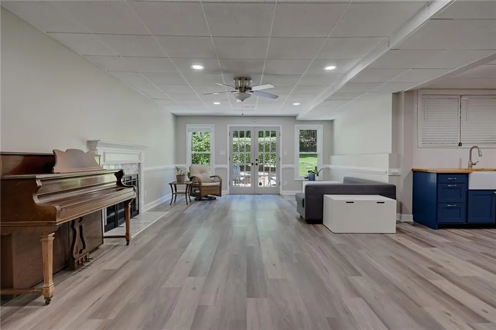480 Abbeywood Drive Roswell, GA 30075