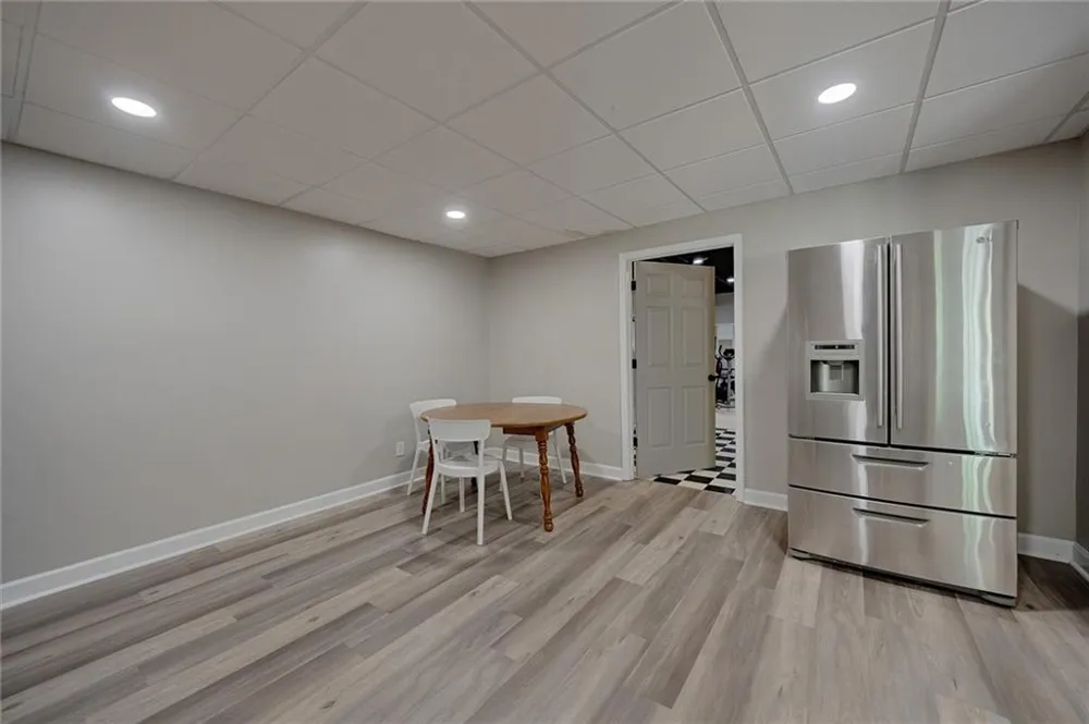 480 Abbeywood Drive Roswell, GA 30075