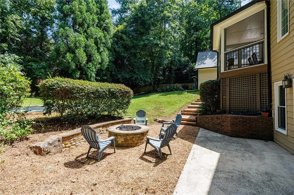 480 Abbeywood Drive Roswell, GA 30075