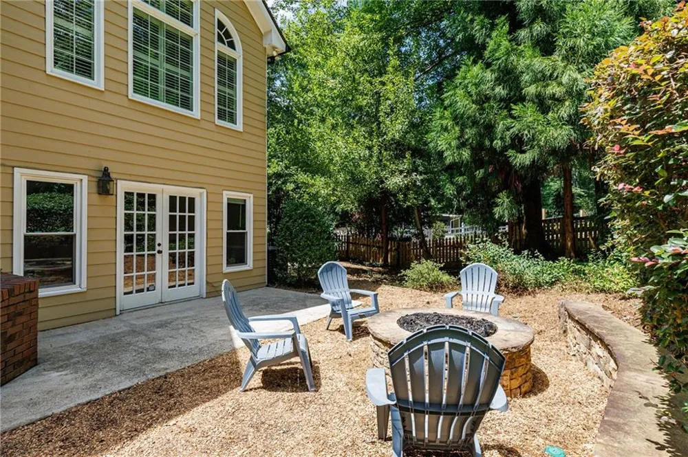 480 Abbeywood Drive Roswell, GA 30075