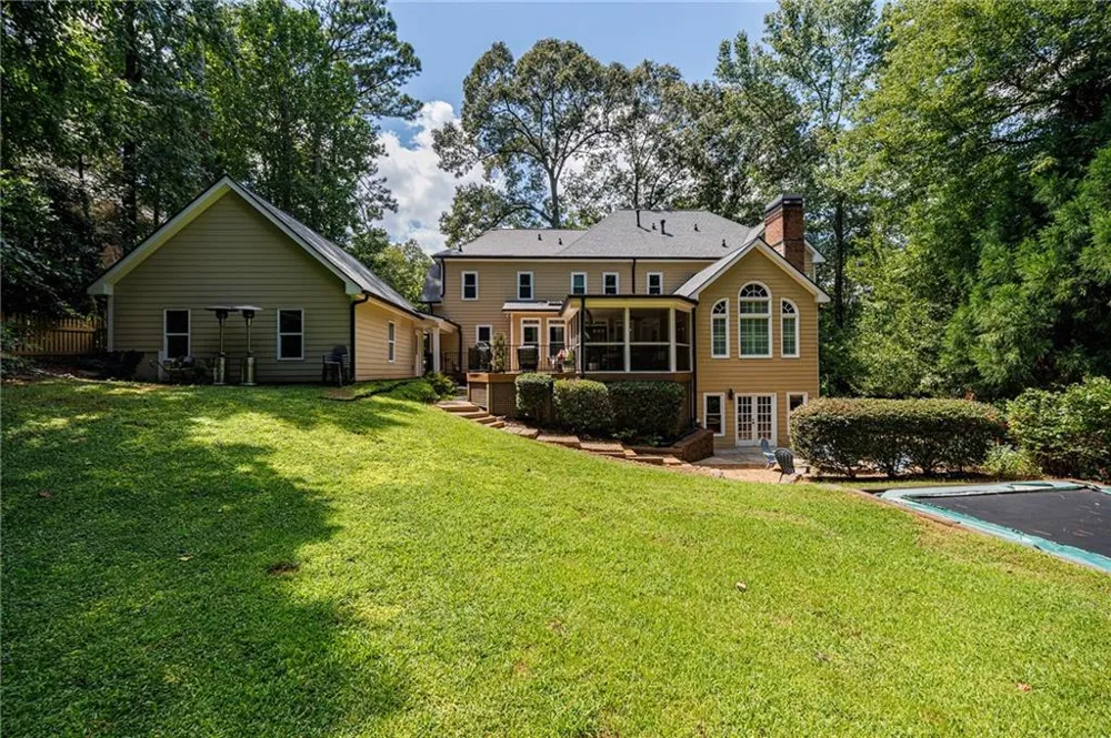 480 Abbeywood Drive Roswell, GA 30075