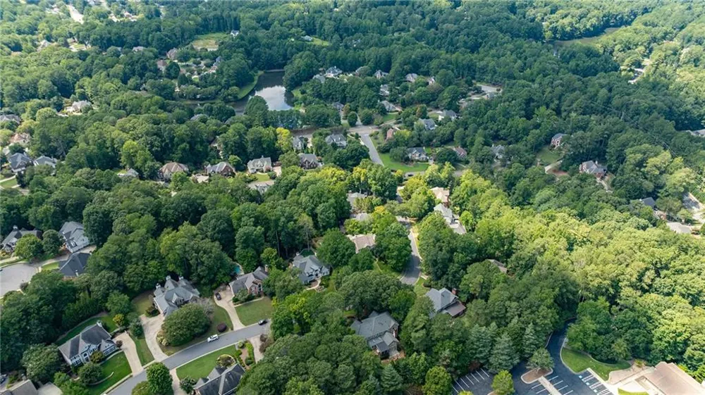 480 Abbeywood Drive Roswell, GA 30075