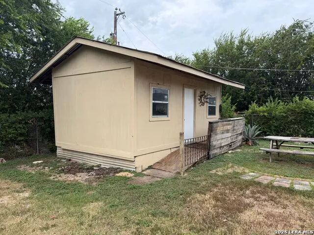 3650 VERSAILLES DR San Antonio, TX 78219
