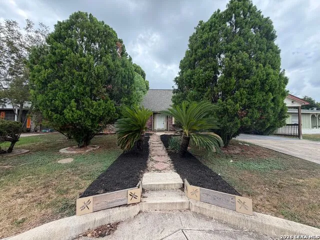3650 VERSAILLES DR San Antonio, TX 78219