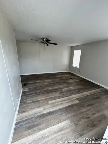 1914 14th St Unit 22 Hondo, TX 78861