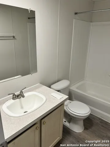 1914 14th St Unit 22 Hondo, TX 78861